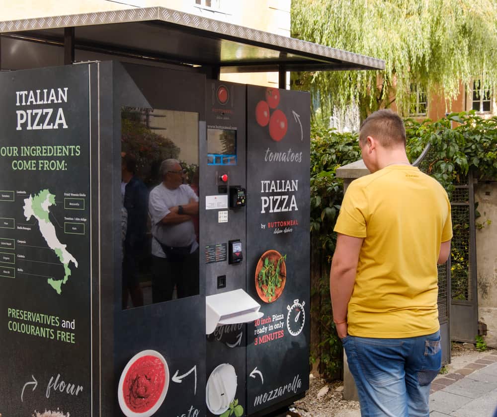 Fonctionnement d'un distributeur de pizza en automatique